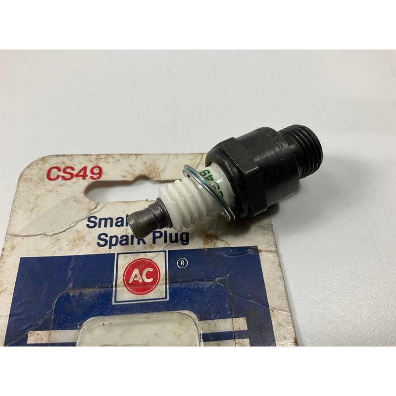 Acdelco CS49 Small Engine Spark Plug - Replaces Champion CJ14 , Autolite 258
