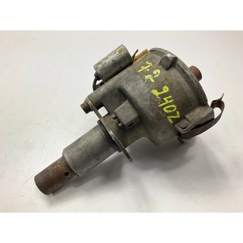 USED # 671 - Ignition Distributor OEM For Datsun 240z. Sold AS-IS