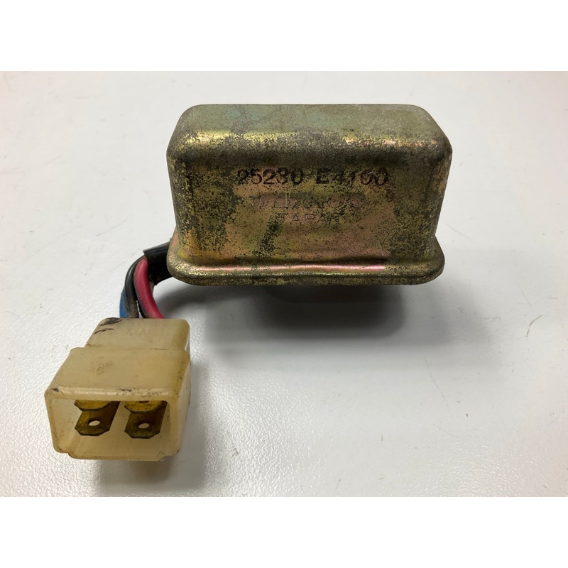 USED - Hatch Glass Heater Heated Defrost Relay # 25230-E4100 For Datsun 240z