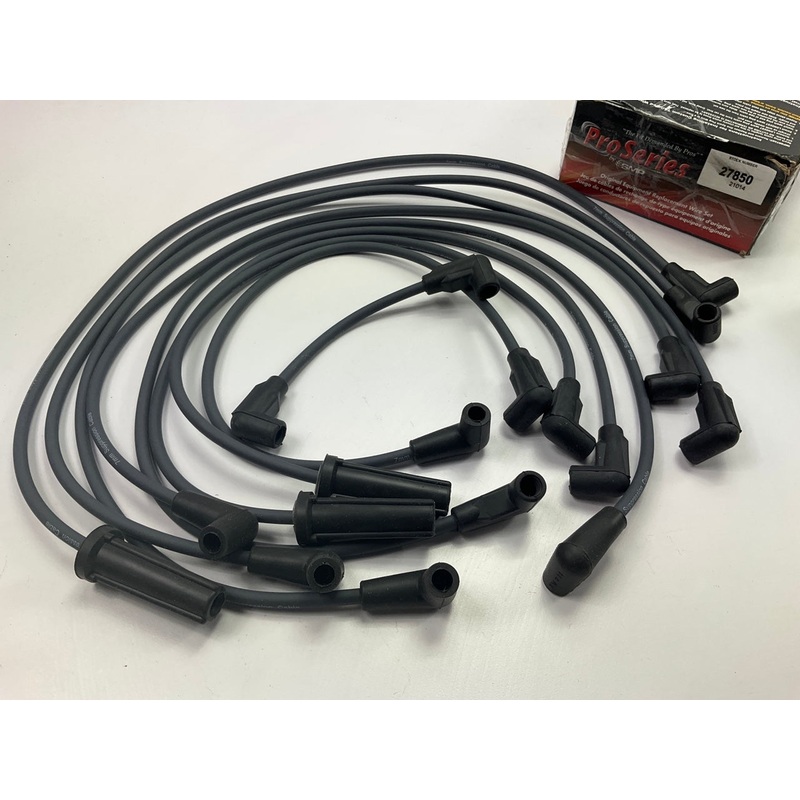Standard Motor Products 27850 Ignition Spark Plug Wire Set