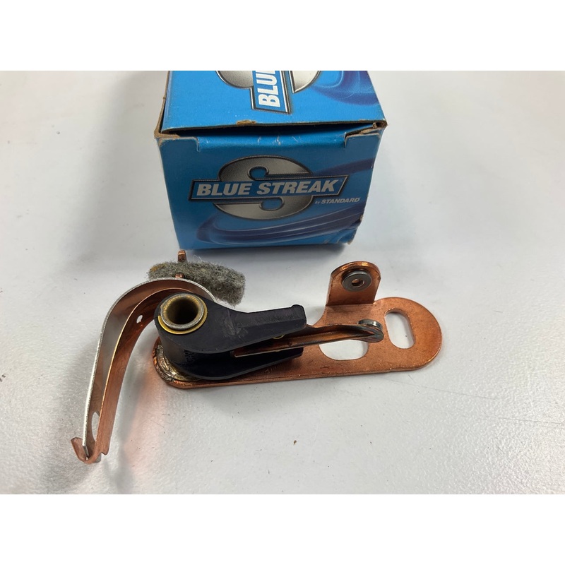 Standard Motor Products DR2227P Distributor Ignition Points Contact Set