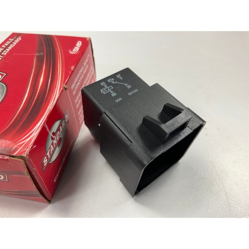 Standard Motor Products RY282 HVAC Blower Motor