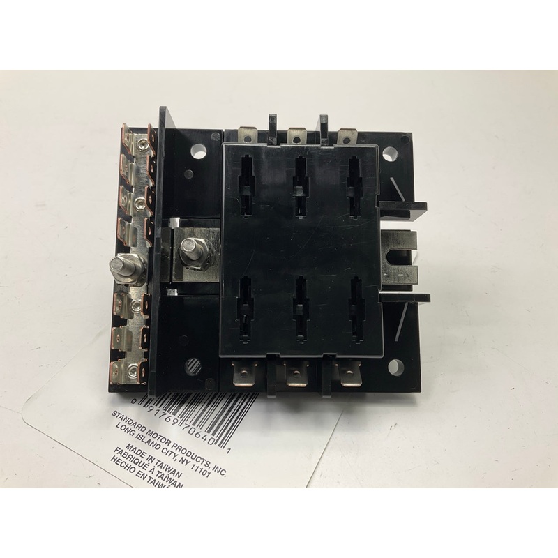 Standard HP3210 Fuse Block 6 Gang, 1/4'' Blade Terminals, 25 Amp Per Circuit