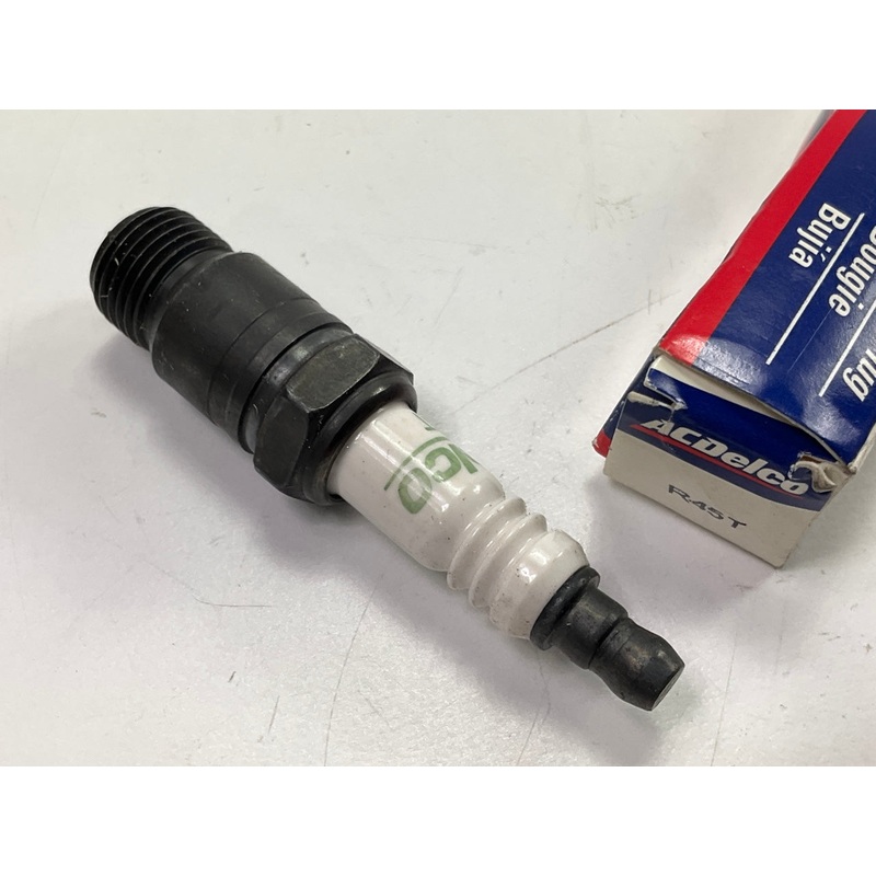 1 SINGLE Acdelco R45T Spark Plug