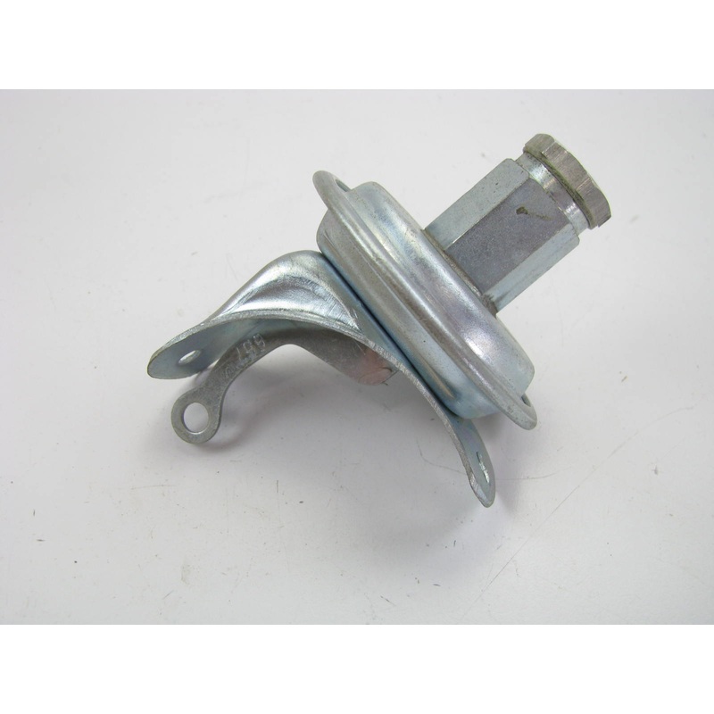 6-228 Distributor Vacuum Advance Control 657 Casting - 1956 Rambler 6-cylinder