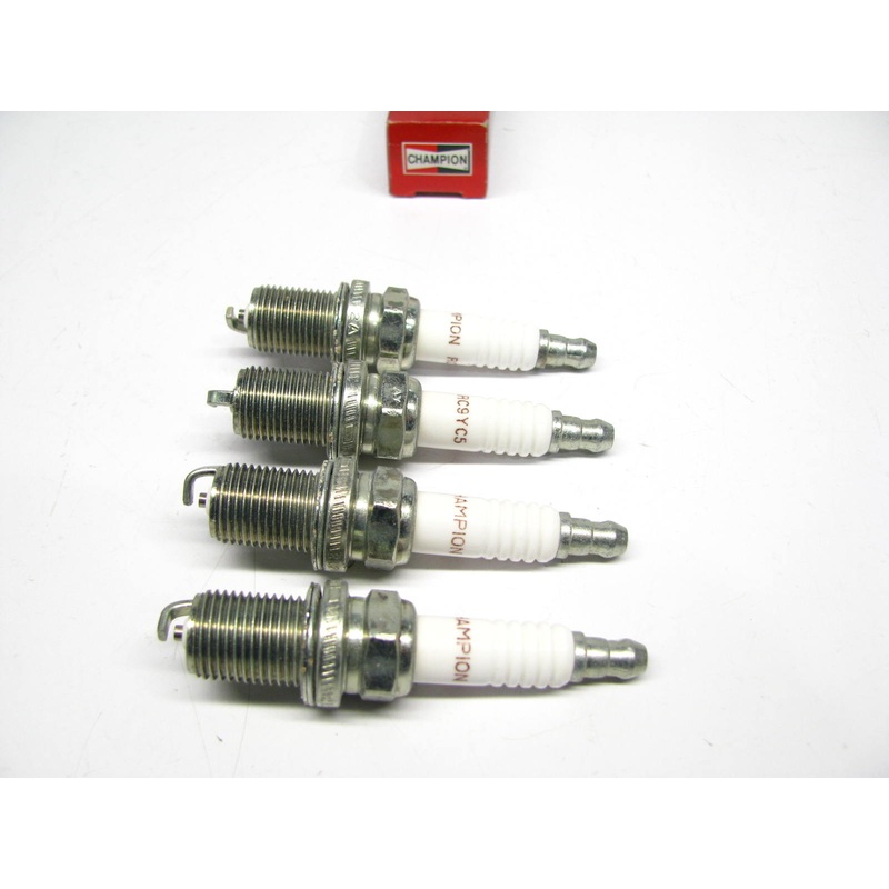 (x4) Spark Plug-Copper Plus Champion Spark Plug 426/ RC9YC5
