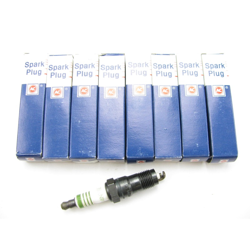 (8) Acdelco R44NTSE AC Green Stripe Ignition Spark Plugs