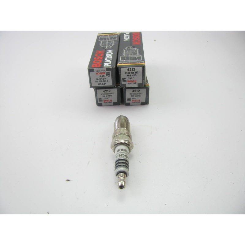 (4) Bosch 4212 Platinum Spark Plugs