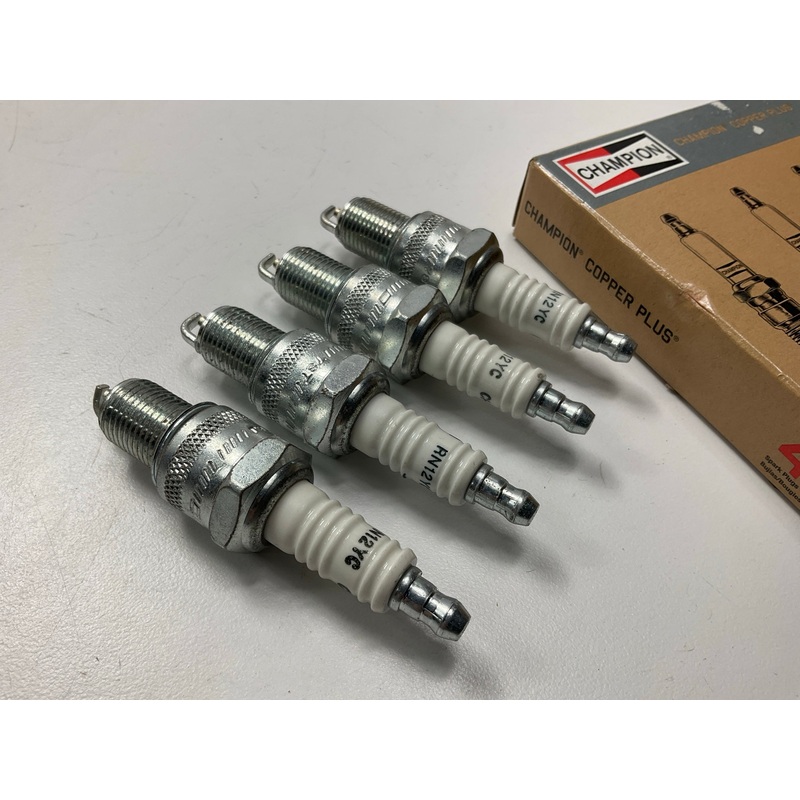 (4) Champion RN12YC Ignition Spark Plugs