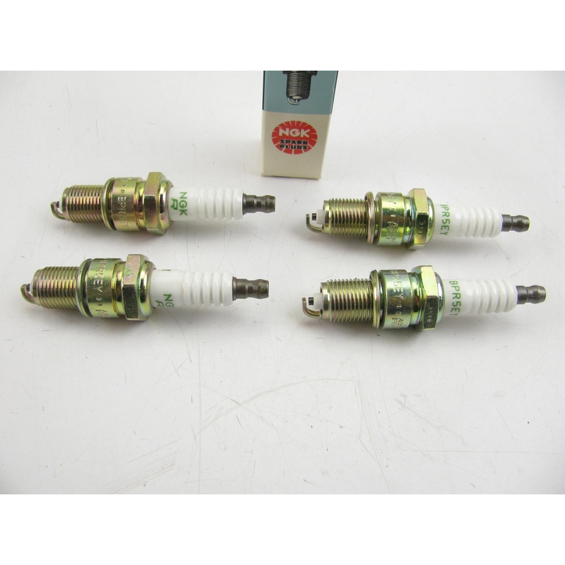 (4) NGK 176-5151 Ignition Spark Plugs BPR5EY