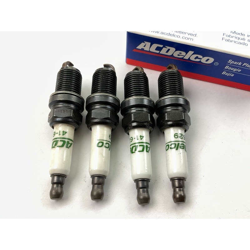 (4) Acdelco 41-629 Conventional Spark Plugs