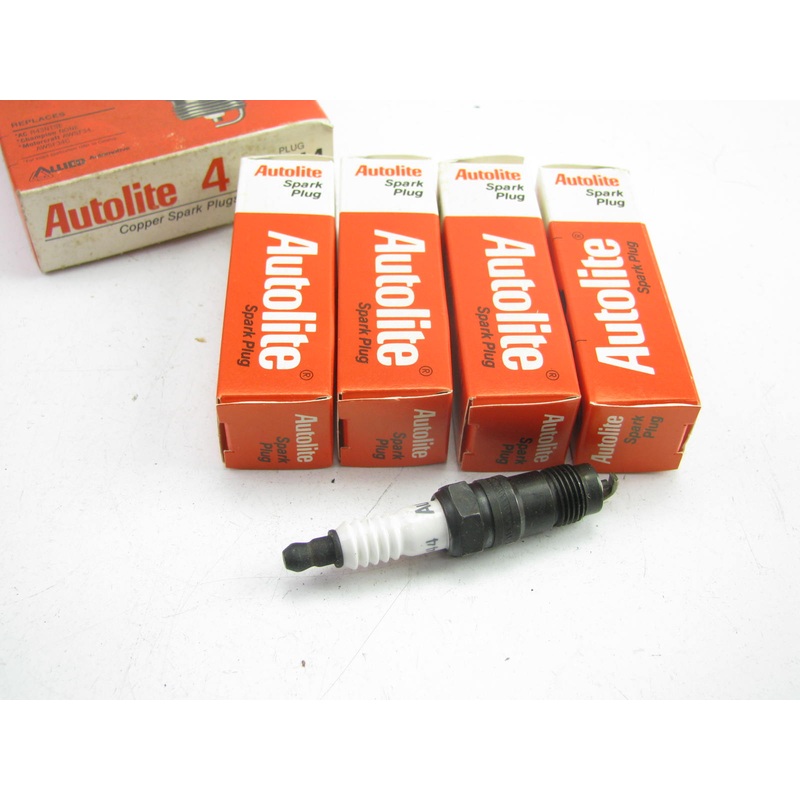 (4) Autolite 2544 Spark Plugs - Copper Resistor