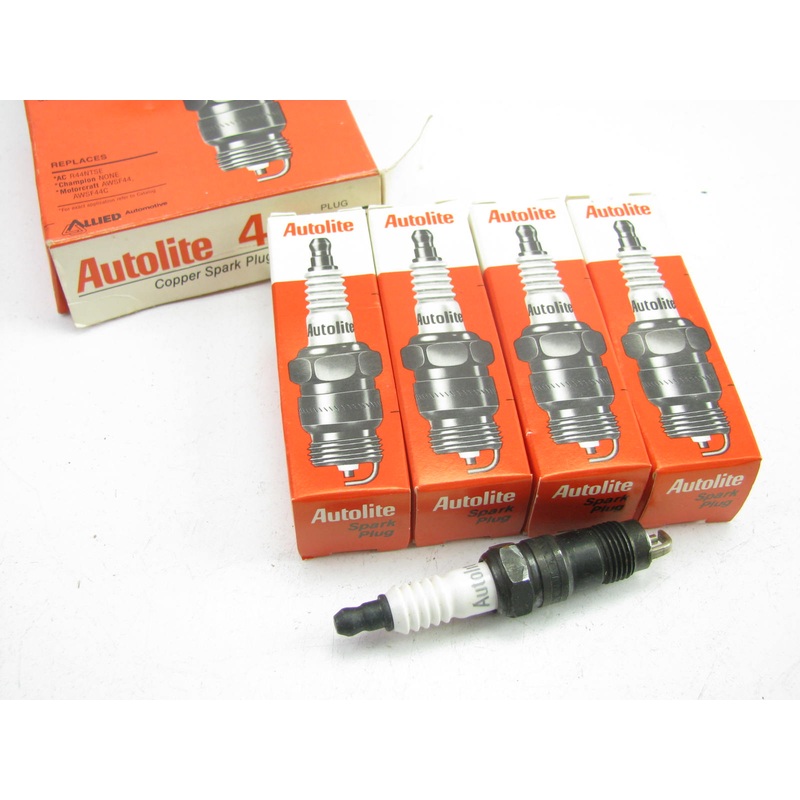 (4) Autolite 2545 Spark Plugs - Copper Resistor