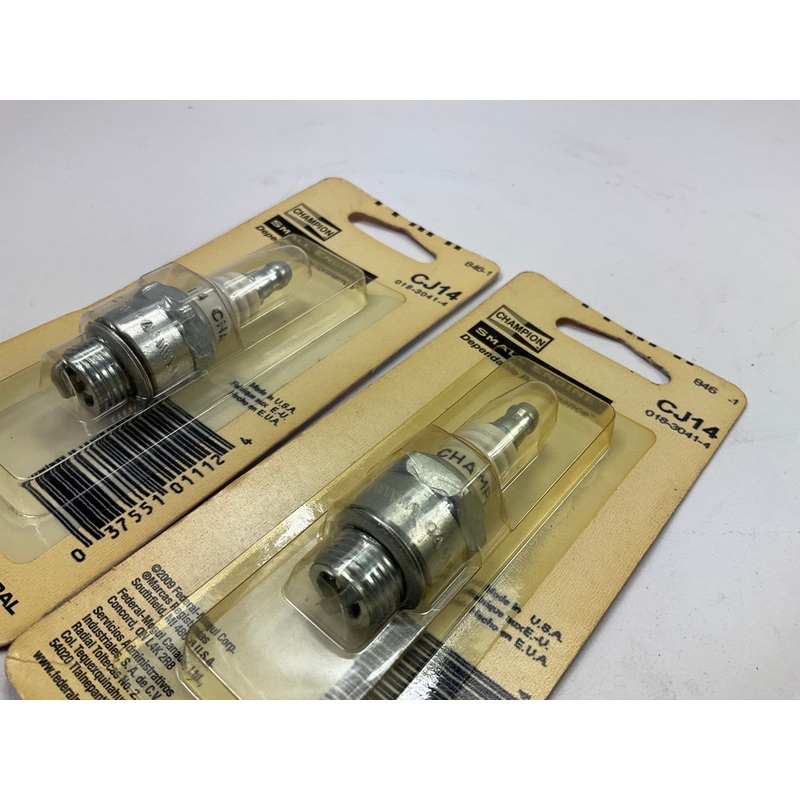 (2) Champion CJ14 Copper Plus Spark Plugs 846-1 Universal Small Engine Plugs