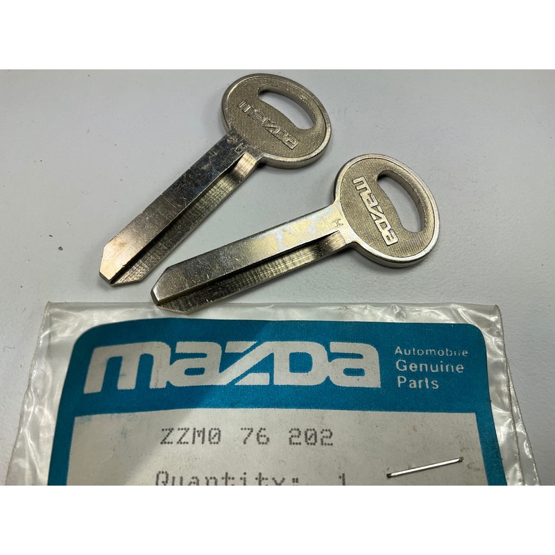 (2) NEW GENUINE UNCUT Factory OEM Mazda Key Blank 94-97 B2300 B3000 B4000 Truck