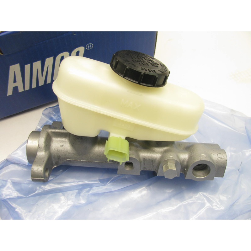 Aimco M901077 Brake Master Cylinder For 1997 Ford Crown Victoria