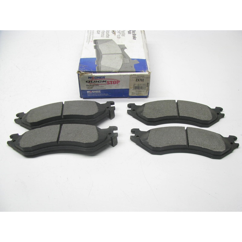 Wagner ZX702 Semi-Metallic Disc Brake Pad Set - Front