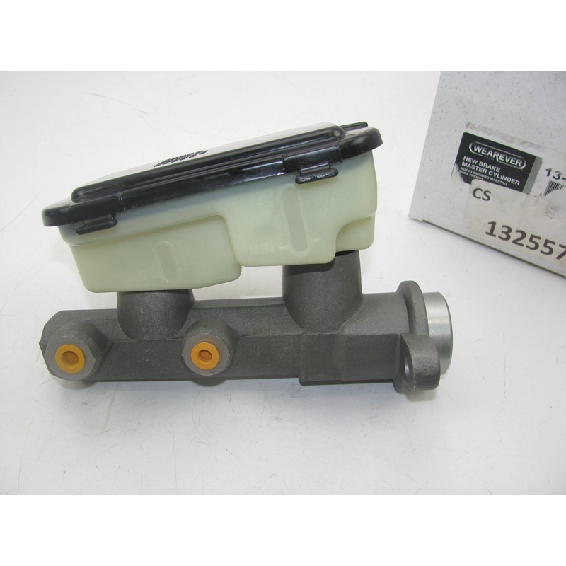 Wearever 13-2557 Brake Master Cylinder