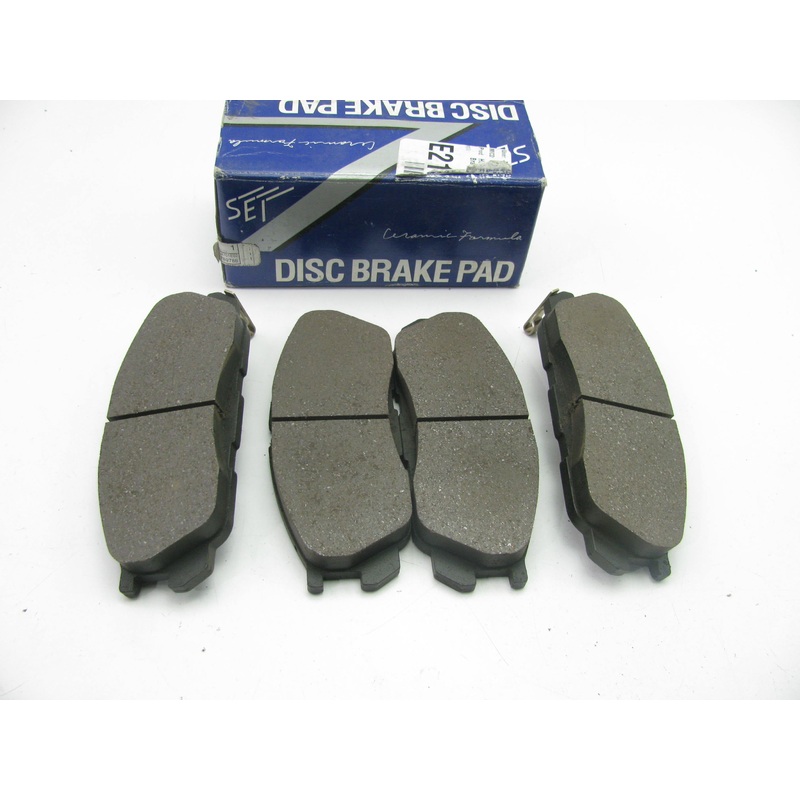 Advics SN819 Front Disc Brake Pad Set For 1992-1995 Mazda 929