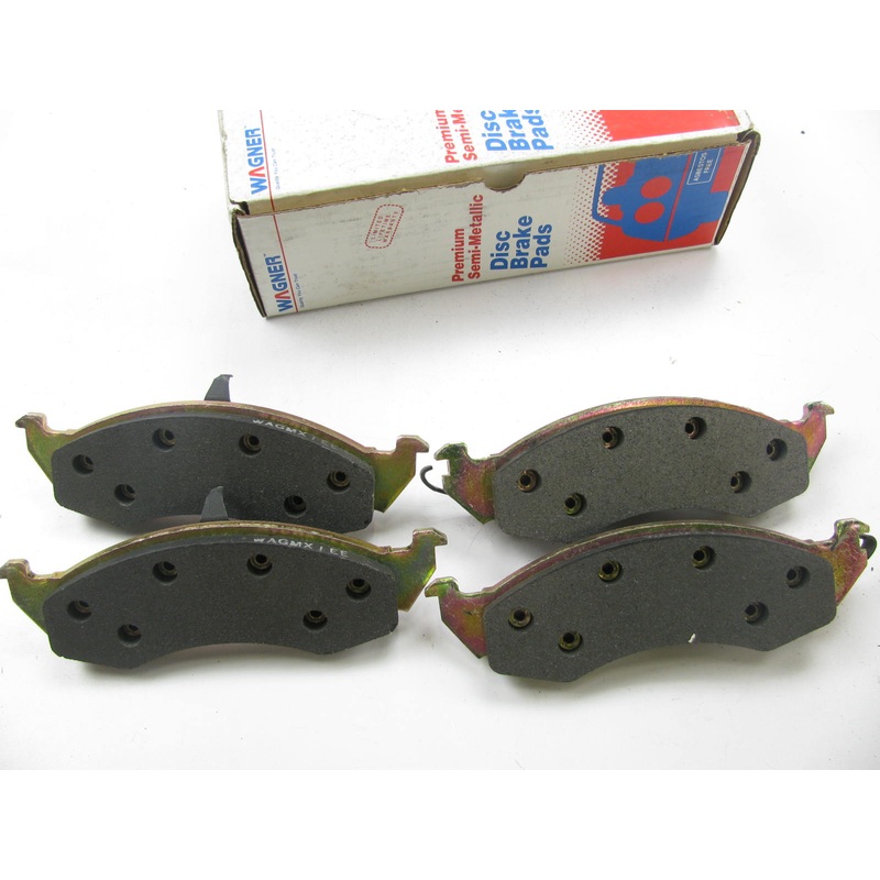 Wagner MX417 Front Premium Semi Metallic Brake Pads 89-92 Cougar Thunderbird