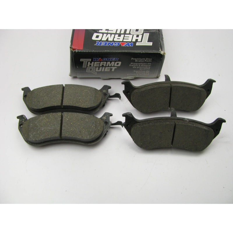 Wagner PD674 REAR Disc Brake Pads 1996-02 Crown Victoria 1996-97 Grand Marquis