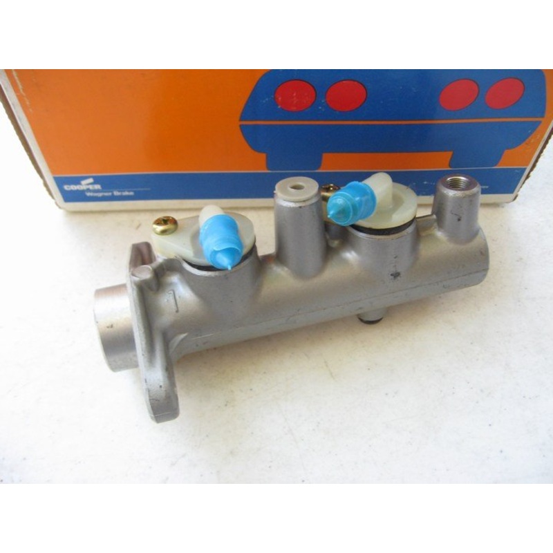 Wagner F123520 Brake Master Cylinder, 2WD; W/O ABS