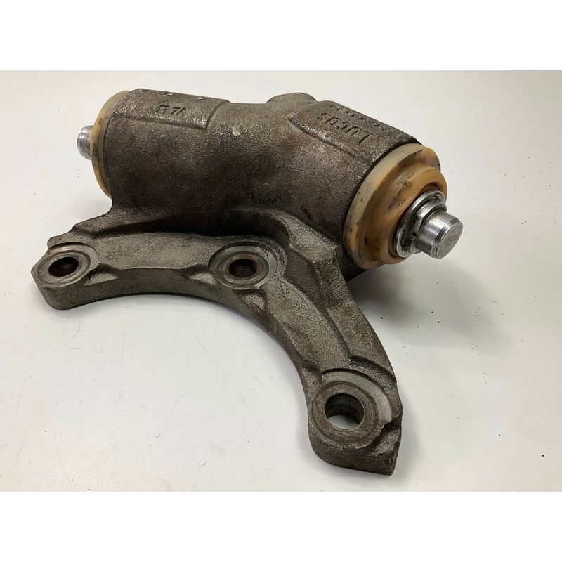 USED CORE - 68660520-CORE Drum Brake Wheel Cylinder - Rear Left W-89015