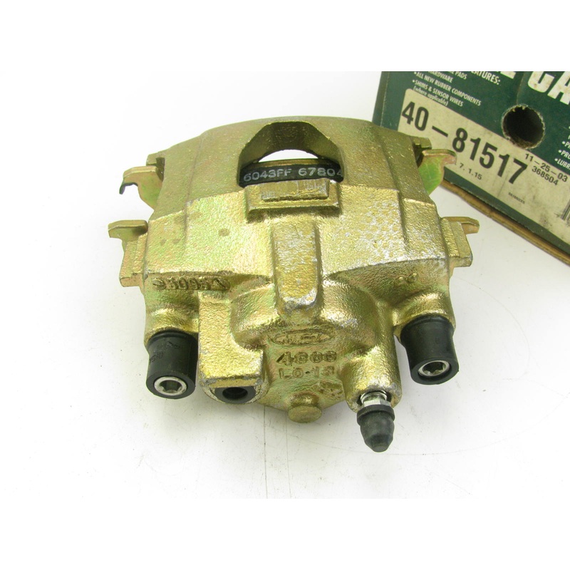 1992-1995 Ford Crown Victoria REAR Right Passengers Side Brake Caliper W/ Pads