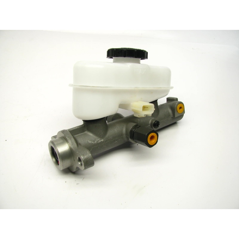 1998-2000 Lincoln Town Car Brake Master Cylinder  NM3056